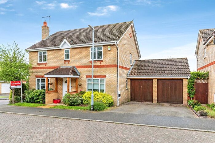 4 Bedroom Detached House For Sale In Millennium Close, Kettering, NN15