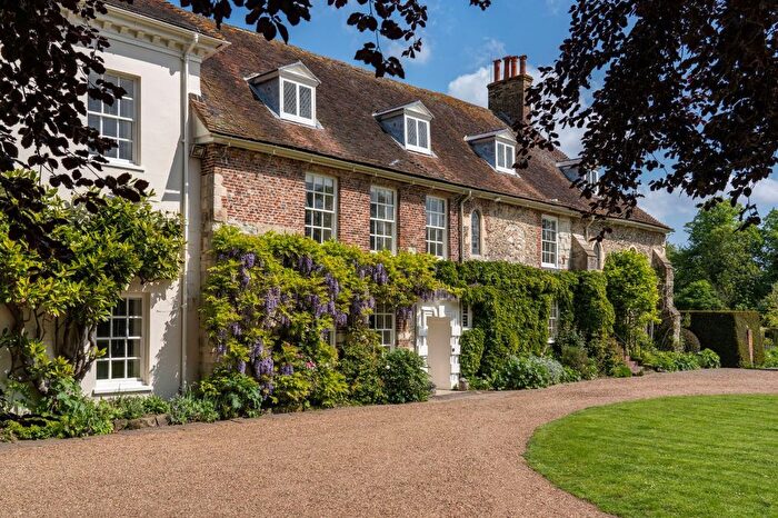 8 Bedroom Detached House For Sale In Sutton-At-Hone, Nr Farningham, Kent, DA4