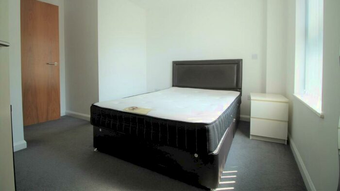 1 Bedroom Apartment To Rent In Richmond Square, Richmond Road, Cardiff, CF24