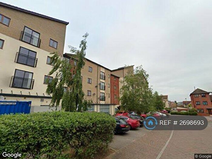 2 Bedroom Flat To Rent In Laxfield Drive, Broughton, Milton Keynes, MK10