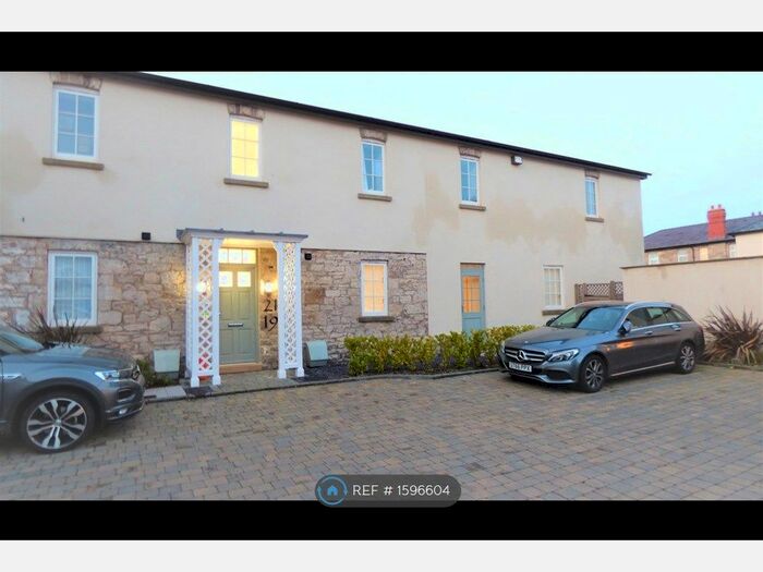 1 Bedroom Flat To Rent In Ffordd Brenig, St. Asaph, LL17