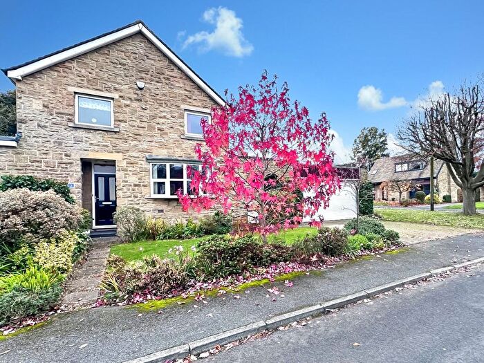 4 Bedroom Link Detached House For Sale In Park Way, Pool In Wharfedale, Otley, LS21