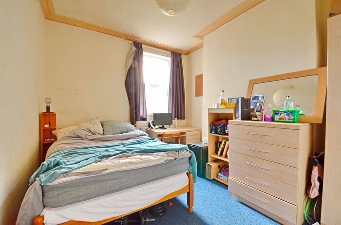5 Bedroom Terraced House To Rent In Kennington Avenue, Bishopston, Bristol, BS7