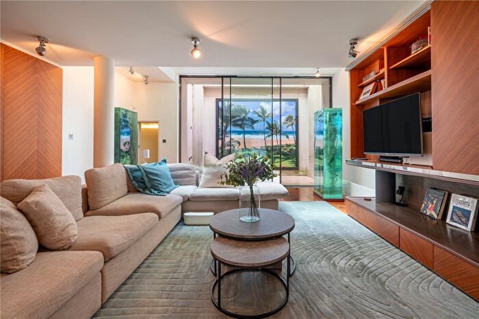 4 Bedroom Terraced House To Rent In Pond Place, South Kensington, London, SW3