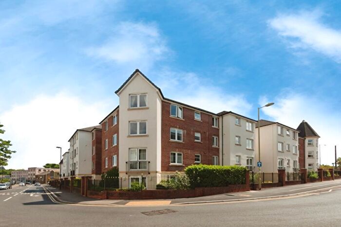 1 Bedroom Property For Sale In Windsor Way, Aldershot, GU11