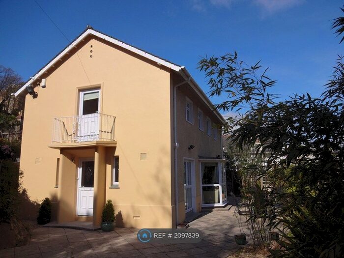 4 Bedroom Detached House To Rent In Meadfoot Road, Torquay, TQ1