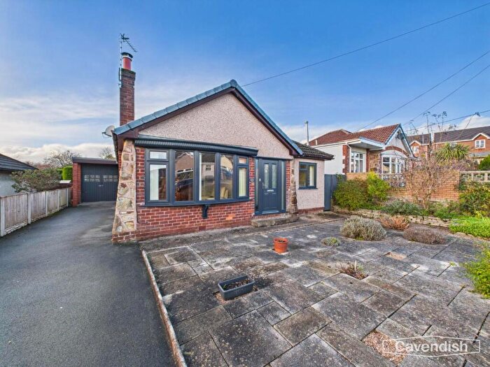 3 Bedroom Detached Bungalow For Sale In Moel View Road, Buckley, CH7