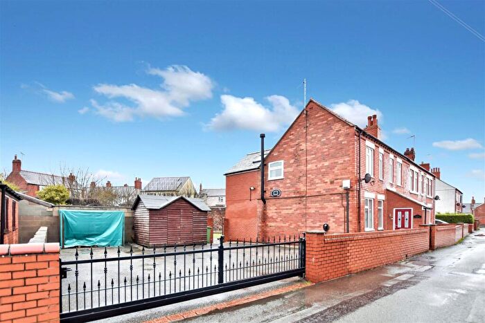 4 Bedroom Semi Detached House For Sale In Clarke Street, Ponciau, Wrexham, LL14