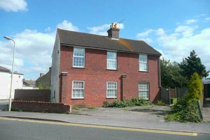 Flat To Rent In Gladstone Road, Willesborough, Ashford, TN24