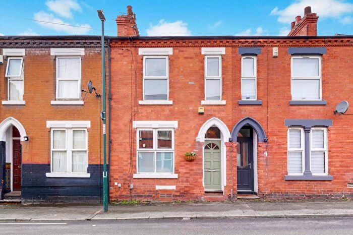 2 Bedroom Terraced House For Sale In Lord Nelson Street, Nottingham, NG2