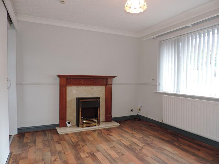 1 Bedroom Bungalow To Rent In Hall Road, Aughton, S26