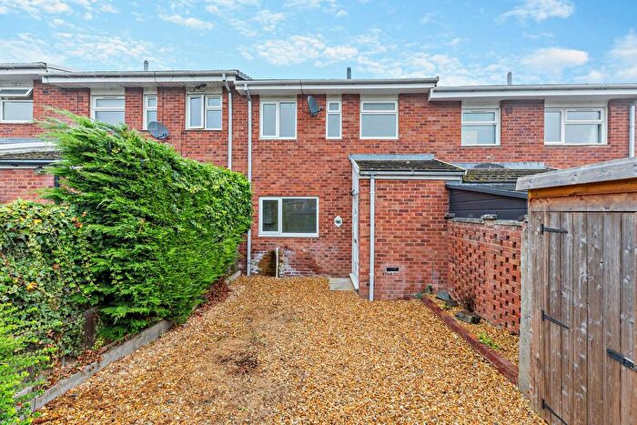3 Bedroom Terraced House For Sale In Hodgkinson Walk, Shrewsbury, SY1
