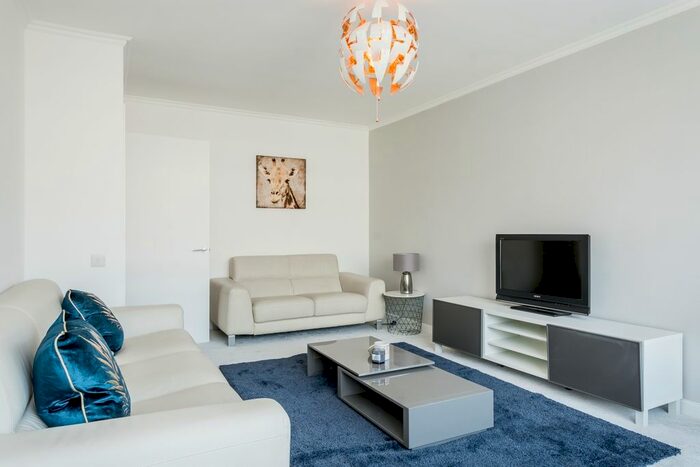 1 Bedroom Flat To Rent In The Water Gardens, London, W2