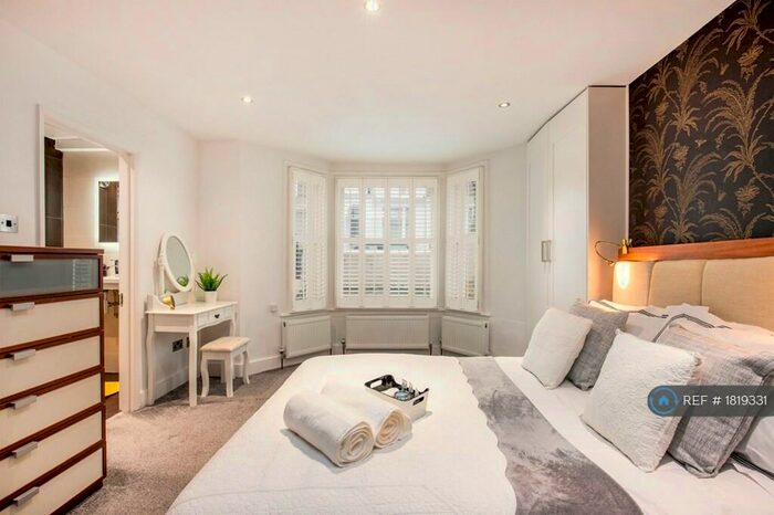 3 Bedroom Maisonette To Rent In Louvaine Road, Battersea, SW11