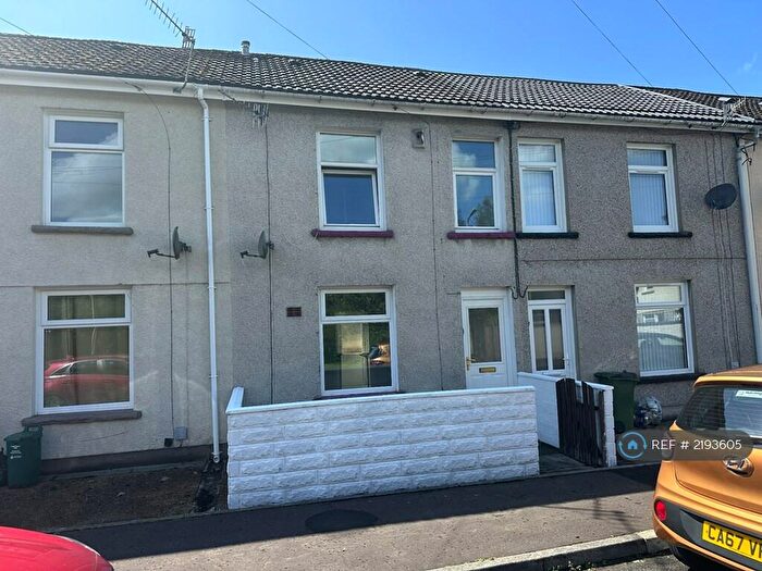 2 Bedroom Terraced House To Rent In Lower Street, Aberdare, CF44
