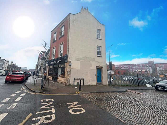 1 Bedroom Flat To Rent In West Street, Old Market, Bristol, BS2