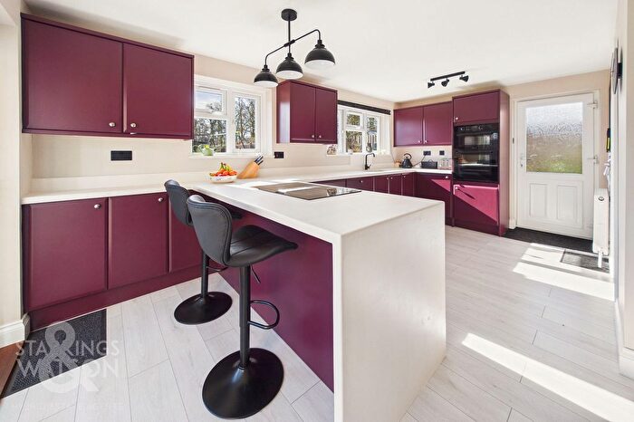 3 Bedroom Semi-detached House For Sale In Burston Road, Gissing, Diss, IP22