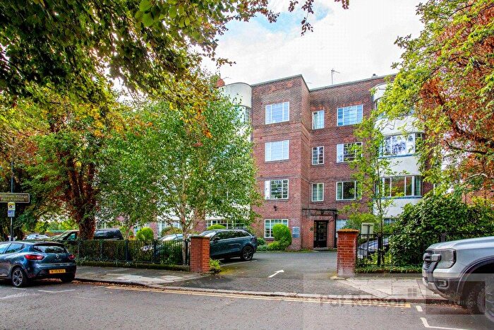 2 Bedroom Apartment For Sale In Osborne Court, Jesmond, Newcastle Upon Tyne, NE2
