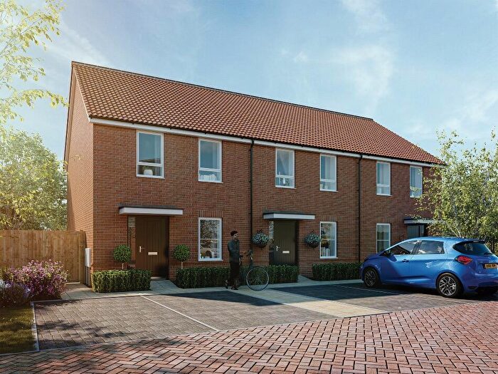 2 Bedroom Semi-Detached House For Sale In Carvers Meadow, Attleborough, NR17