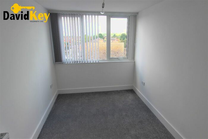 1 Bedroom Flat To Rent In High Street, Waltham Cross EN8