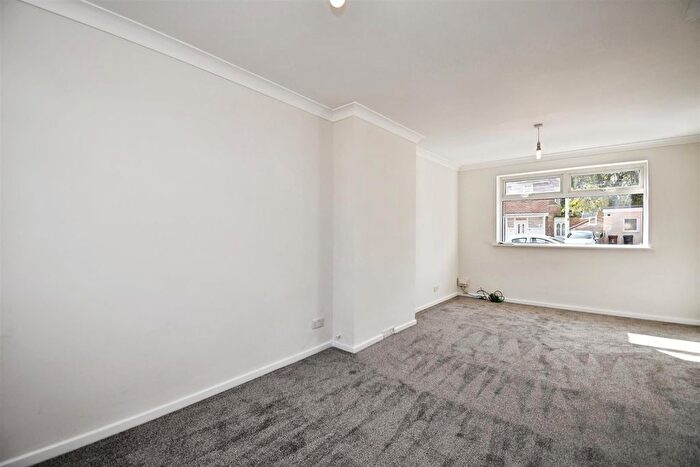 2 Bedroom Terraced House For Sale In Dunston Road, Hull, HU5