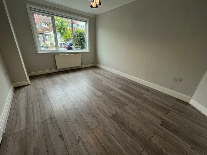 4 Bedroom Terraced House To Rent In Sandringham Road, London, NW11