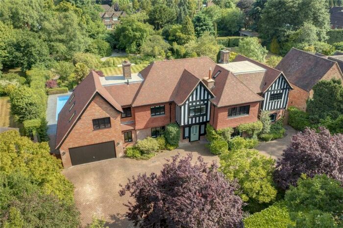 6 Bedroom Detached House To Rent In Mill Lane Gerrards Cross, SL9