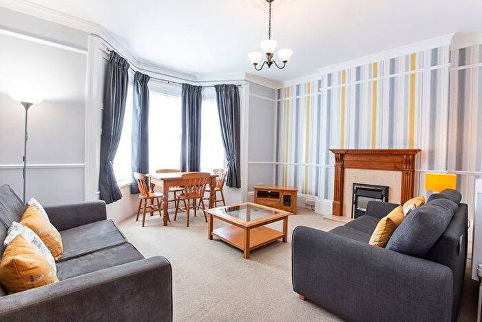 1 Bedroom Flat To Rent In Lawrence Street, York, YO10