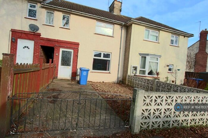 3 Bedroom Terraced House To Rent In The Oval, Kettering, NN15