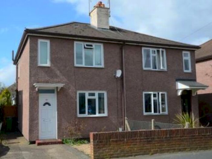 2 Bedroom Semi-Detached House To Rent In Victoria Avenue, Camberley, Surrey, GU15