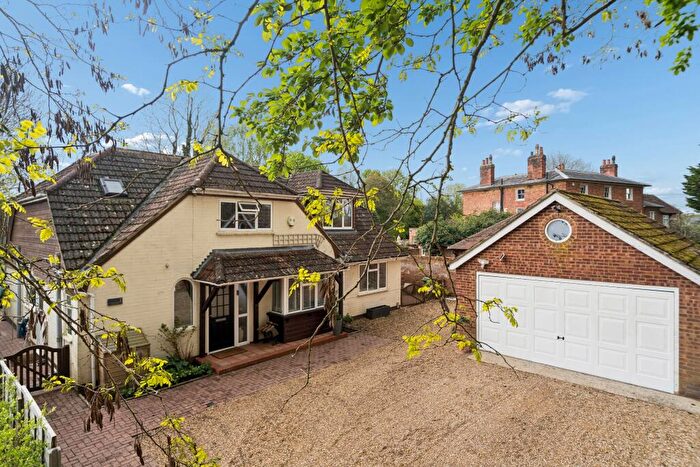 4 Bedroom Detached House For Sale In White Waltham, Maidenhead, SL6