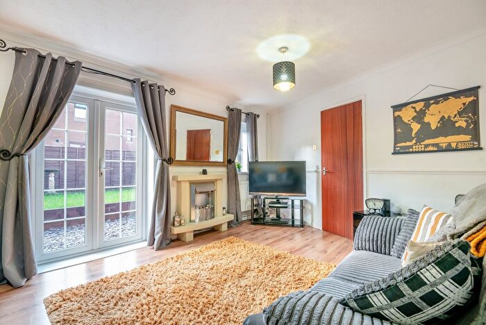 3 Bedroom End Of Terrace House For Sale In Carbonne Close, Monmouth, Monmouthsire, NP25