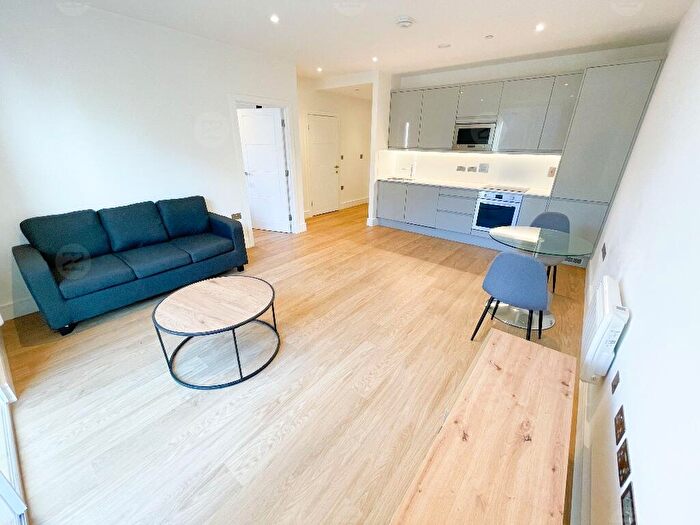 1 Bedroom Flat To Rent In West Timberyard, Hurst Street, Birmingham, B5