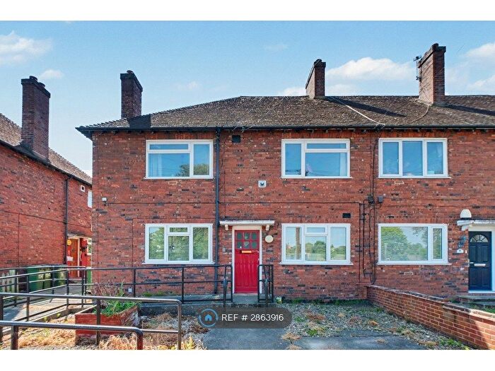 2 Bedroom Flat To Rent In Queenscroft Road, London, SE9