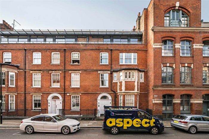 2 Bedroom Flat To Rent In Old Nichol Street, Old Nichol Street, E2