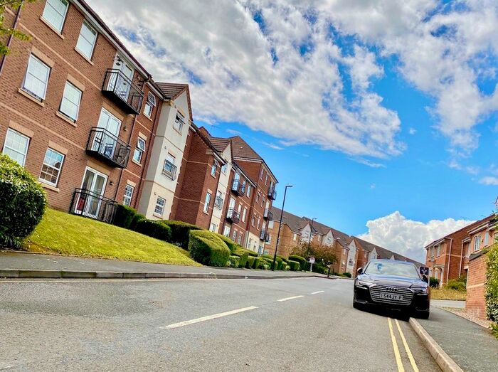 2 Bedroom Flat To Rent In Gillquart Way, Coventry CV1