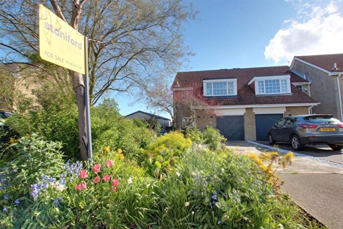 3 Bedroom End Of Terrace House For Sale In Mere Way, Swanland, HU14