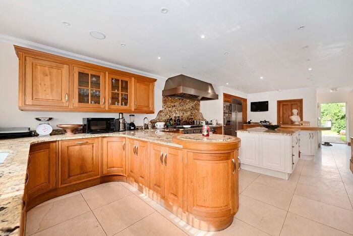 5 Bedroom Detached House For Sale In Rye Hill, Playden, TN31