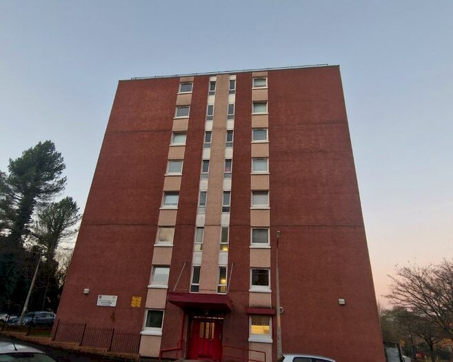 2 Bedroom Flat To Rent In Acre Drive, Maryhill, Glasgow, G20