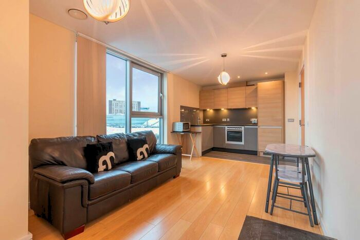 1 Bedroom Apartment To Rent In St Martins Gate, Worcester Street, B2