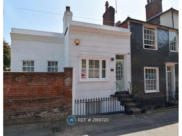 4 Bedroom End Of Terrace House To Rent In The Croft, Hastings Old Town, TN34