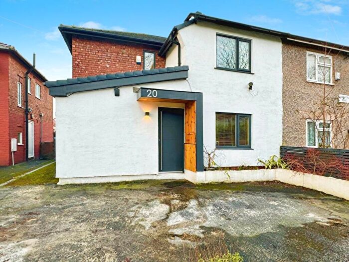 3 Bedroom Semi-Detached House To Rent In Winsford Road, Manchester, Fallowfield, M14