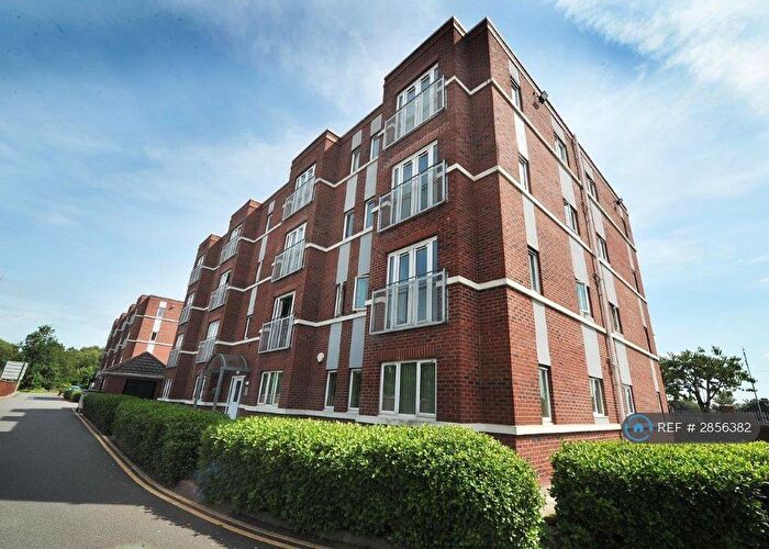 2 Bedroom Flat To Rent In The Locks, Manchester, M44
