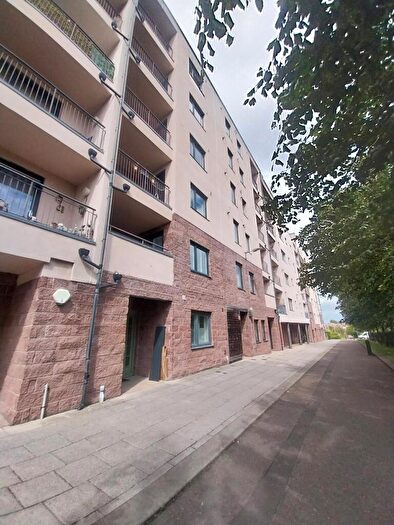 2 Bedroom Flat To Rent In Waterfront Avenue, Edinburgh, EH5