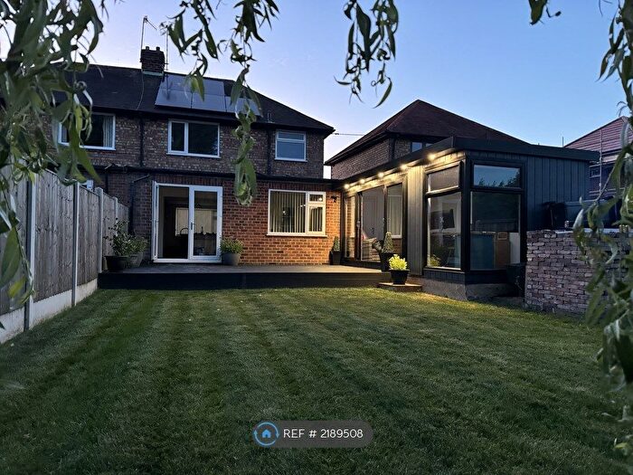 3 Bedroom Semi-Detached House To Rent In Long Lane, Attenborough, NG9