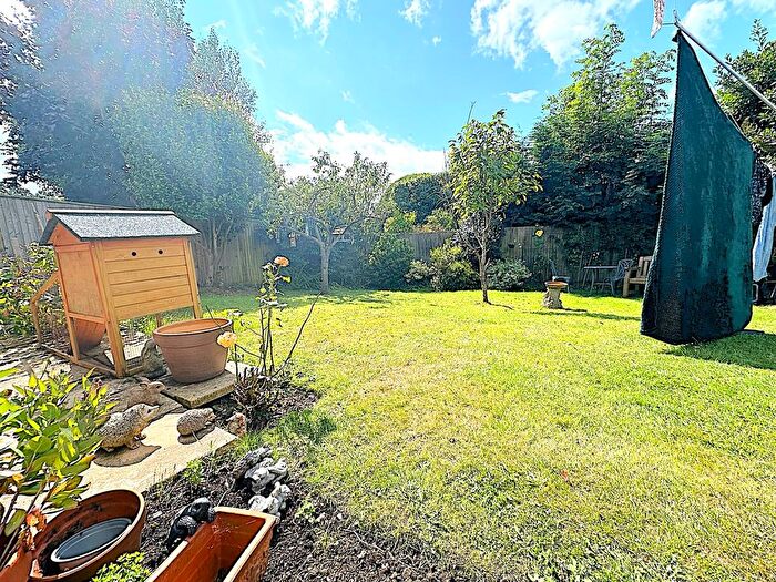 2 Bedroom Detached Bungalow To Rent In St Francis Chase, Bexhill-On-Sea, TN39