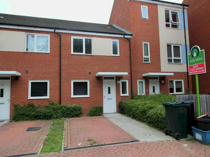 3 Bedroom Detached House To Rent In Hever Gardens, Ashford, Kent, TN23