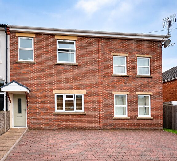 5 Bedroom Semi-Detached House To Rent In Spacious Newly Finished -Bedroom Home | Private Garden | On-Street Parking |, BH8