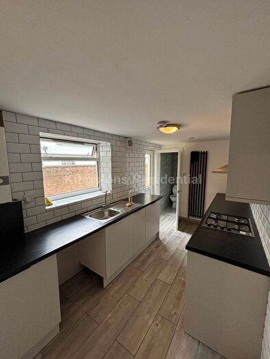 3 Bedroom Terraced House To Rent In Arabella Street, Roath, CF24