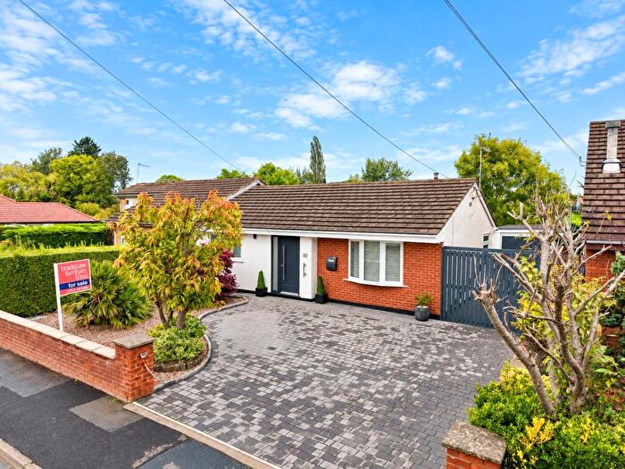 3 Bedroom Bungalow For Sale In Whaley Lane, Irby, Wirral, CH61